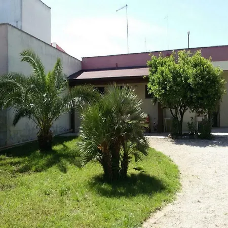 Holiday home Il Giardino Di Mela Collemeto